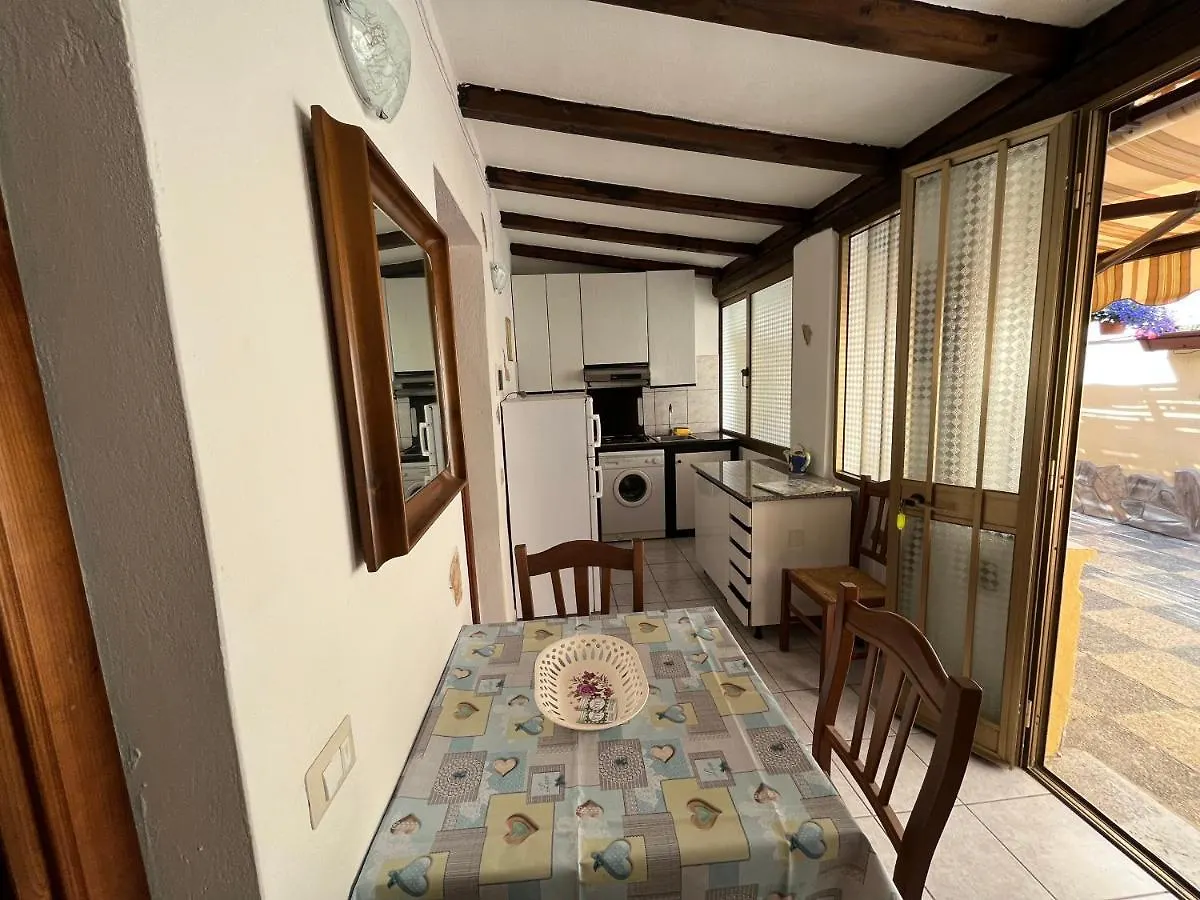 Appartamento Nassia 2 By La Via Del Mare Viaggi E Vacanze Villasimius Apartment